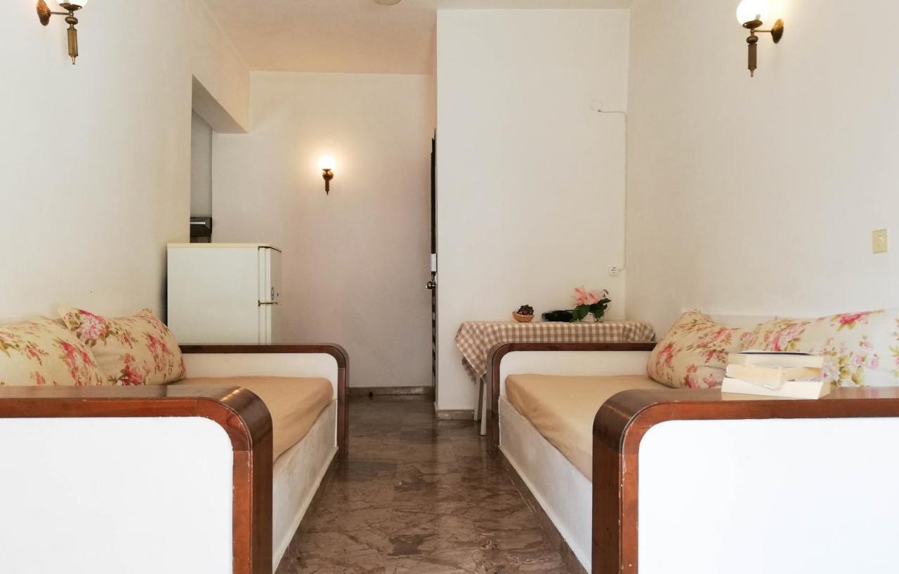 Kalamionas & Apartment